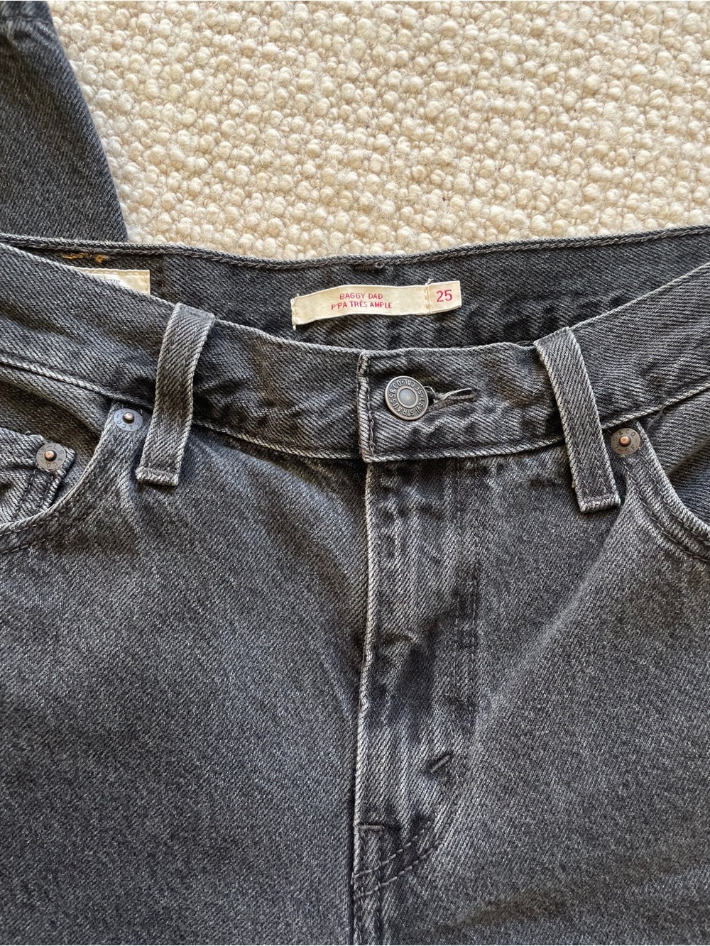 Levi’s Baggy Dad Boot Barn Stone 25x32 Barrel Jeans - Picture 4 of 6